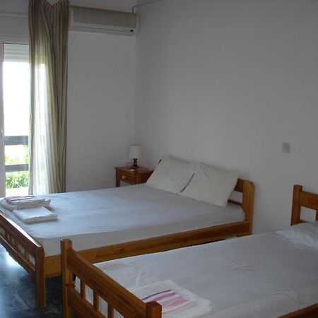 Ilias Appartements Tsaprounis Ellinika  Exterior foto